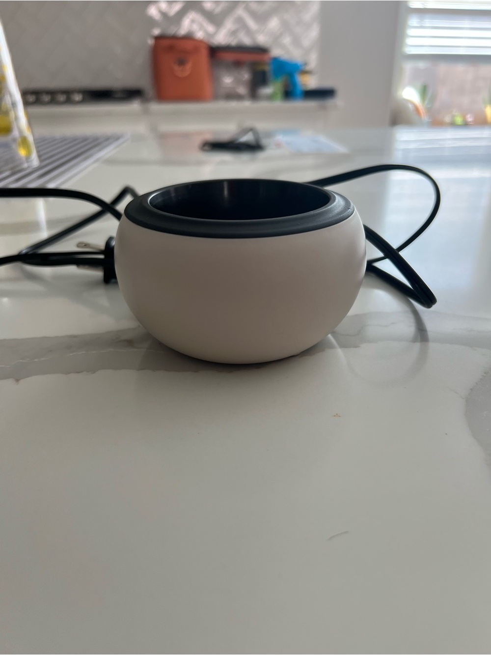Scentsy MOD Beige Electric Warmer Base - New